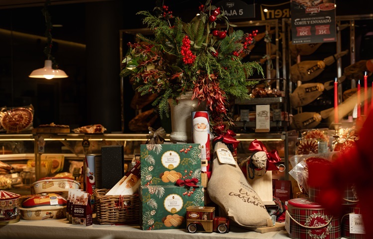 FotografiÌas DecoracioÌn Navidad 2024- Coren Grill Muruais9.jpg
