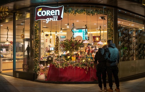 Las tiendas Coren Grill se visten de Navidad