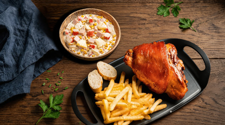 Men&uacute; Codillo Verano