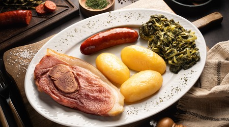 Lac&oacute;n con Grelos