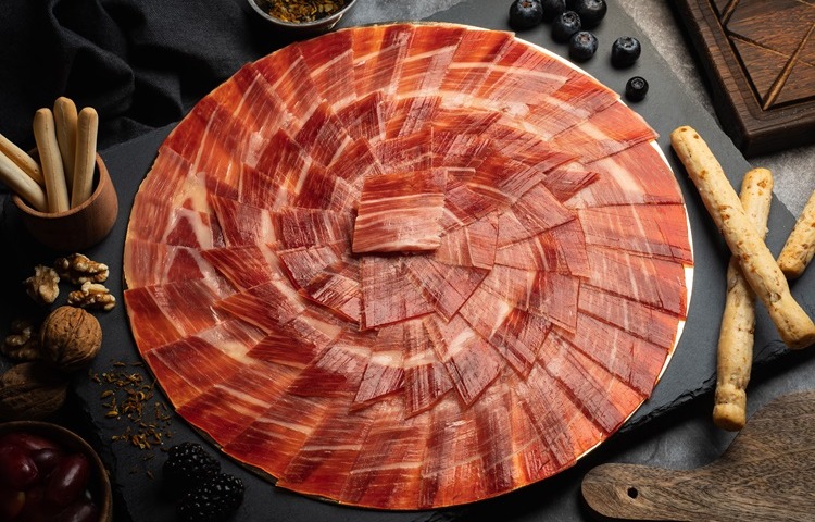 FotografÃ­a Tabla de jamÃ³n ibÃ©rico vettonia campo- Coren Grill.jpg